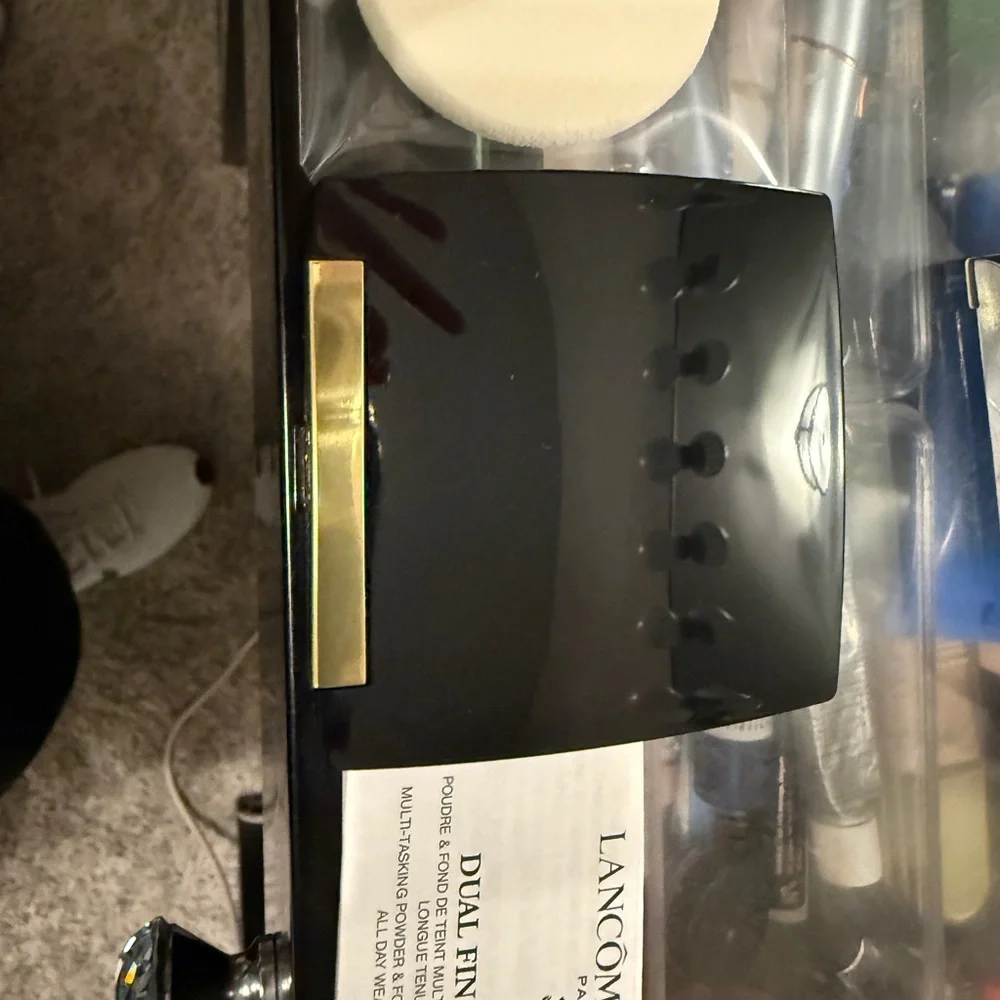 Lancôme Dual Finish Powder Foundation - Picture 4 of 6